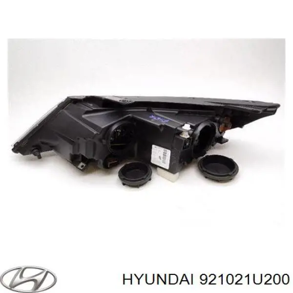 Правая фара 921021U200 Hyundai/Kia