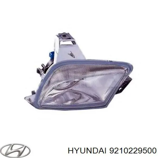 Фара правая на Hyundai Elantra 