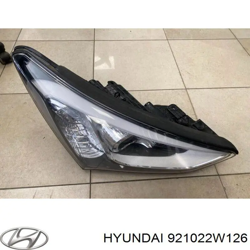 921022W125 Hyundai/Kia luz direita