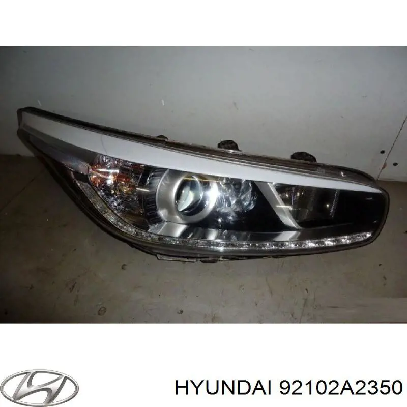 92102A2350 Hyundai/Kia Фара передняя правая