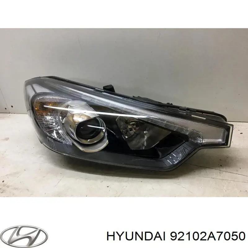 92102A7050 Hyundai/Kia Фара передняя правая