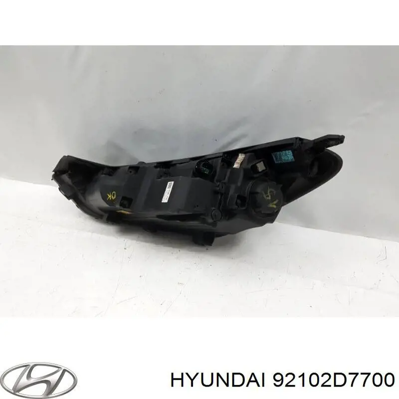 Правая блок фара Hyundai/Kia 92102D7700 цена, от 316.73 USD