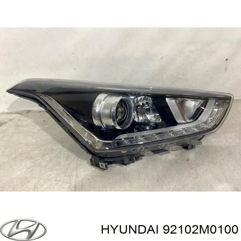 Правая фара 92102M0100 Hyundai/Kia