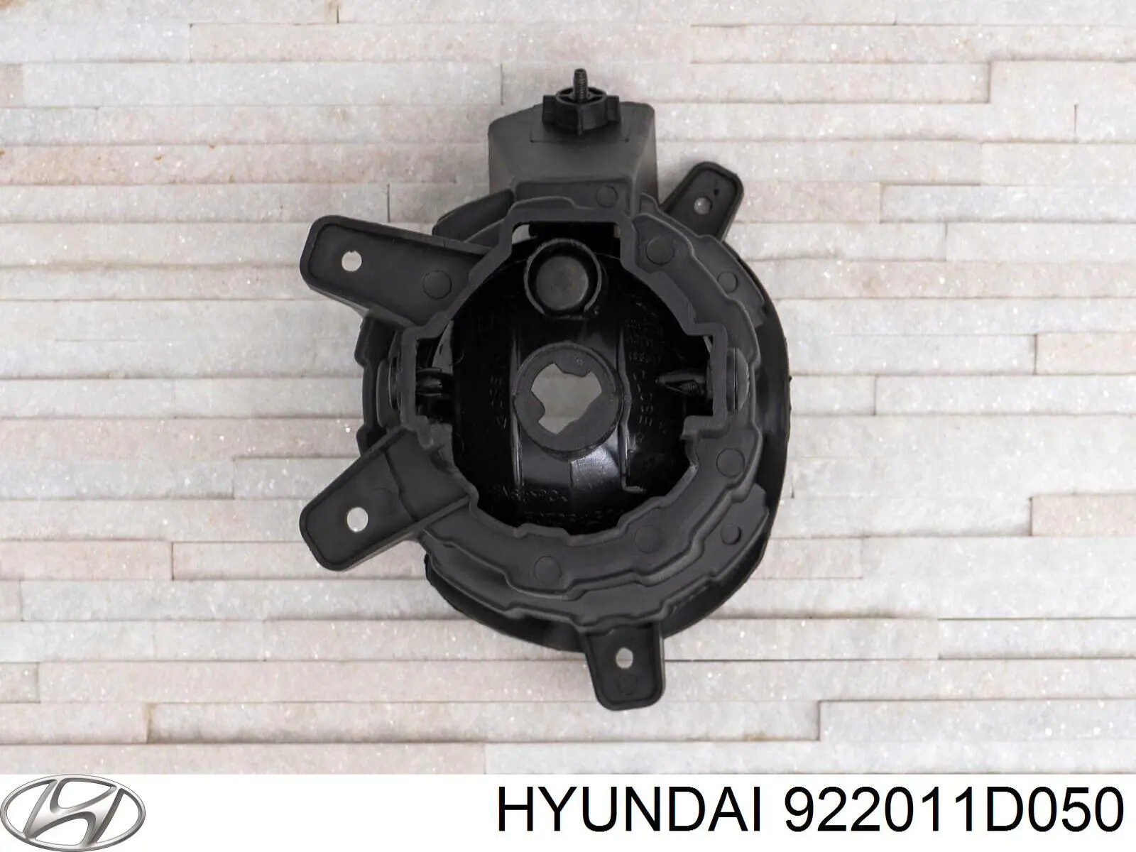 Фара противотуманная левая 922011D0 Hyundai/Kia