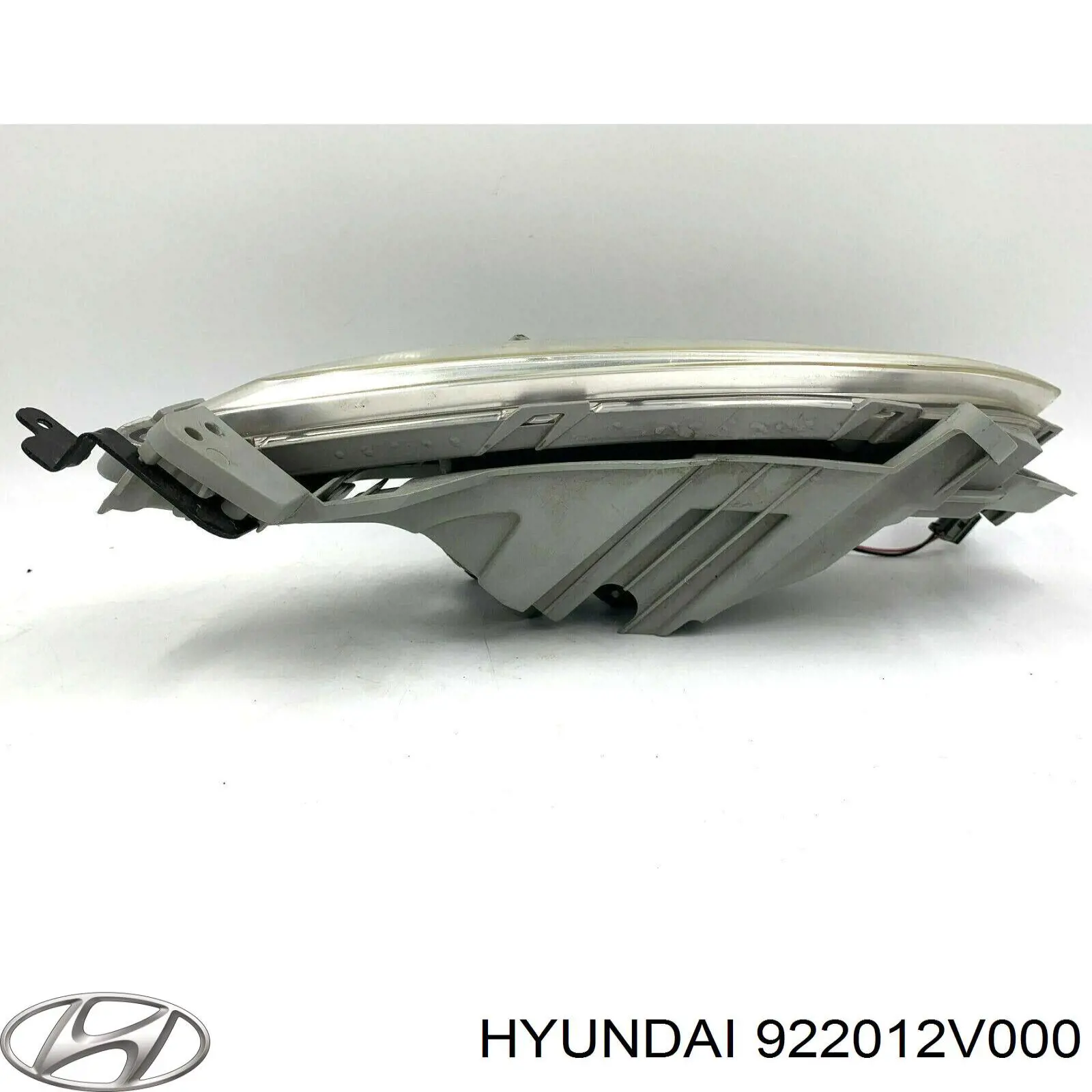 Фара противотуманная левая 922012V000 Hyundai/Kia