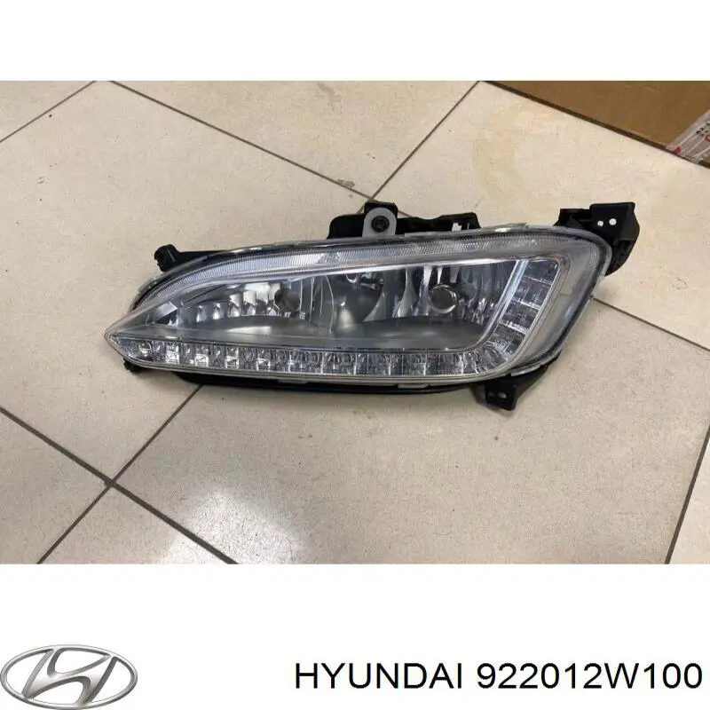 Фара противотуманная левая 922012W100 Hyundai/Kia