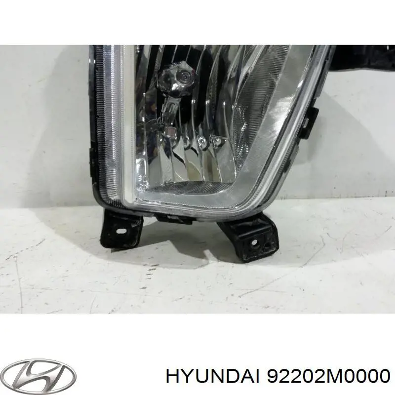Фара противотуманная правая 92202M0000 Hyundai/Kia