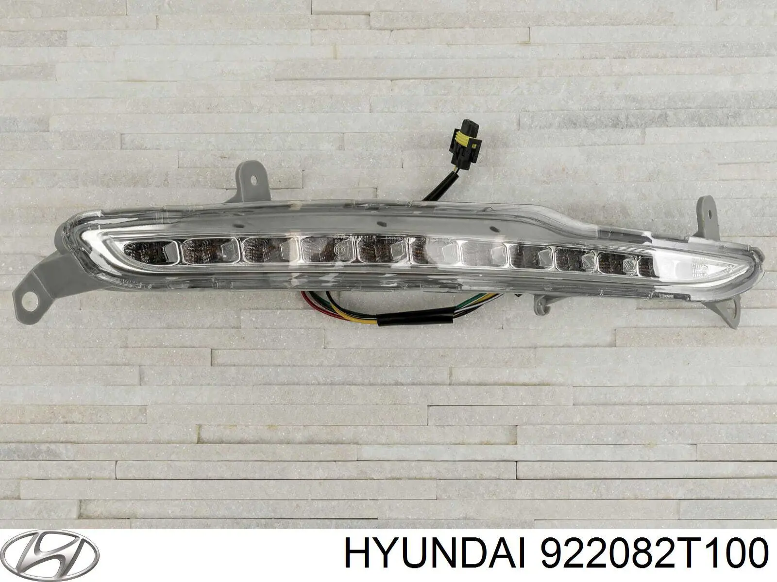 922082T100 Hyundai/Kia Фара дневного света, правая