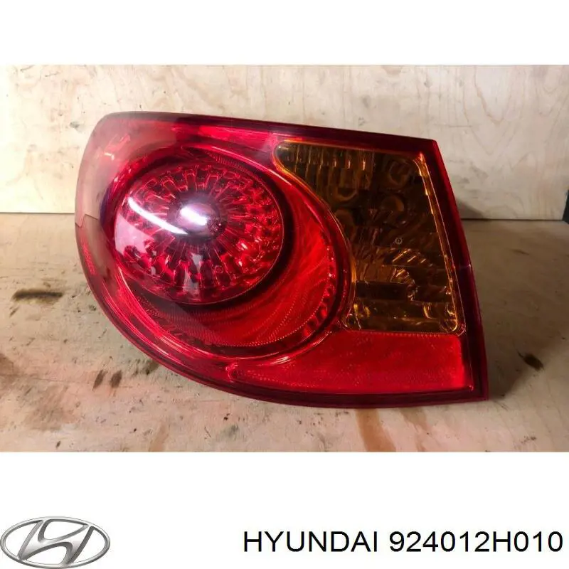 924012H010 Hyundai/Kia фонарь задний левый внешний