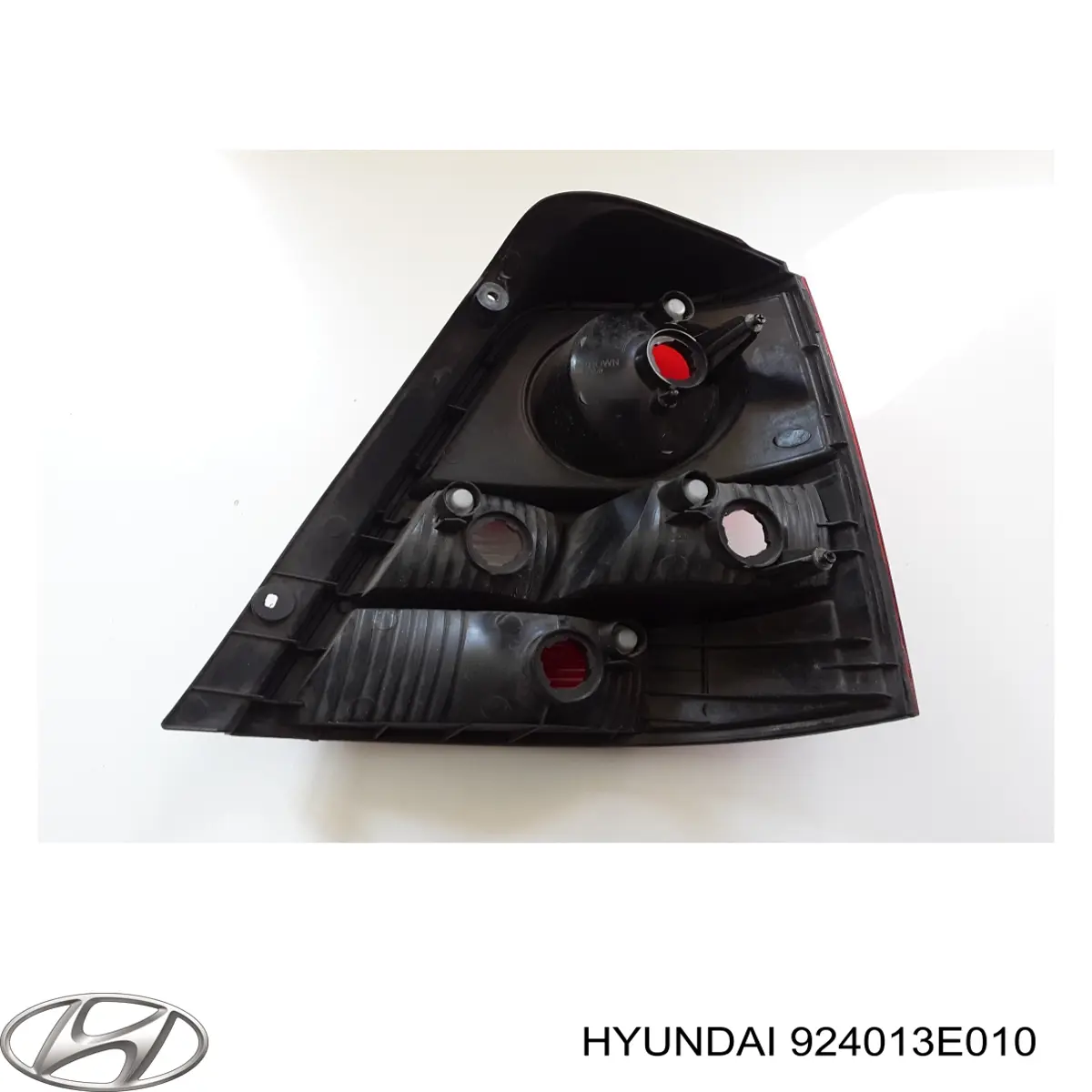 Купить 924013E010 Hyundai/Kia Левый стоп
