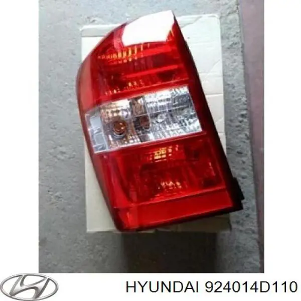 924014D110 Hyundai/Kia lanterna traseira esquerda