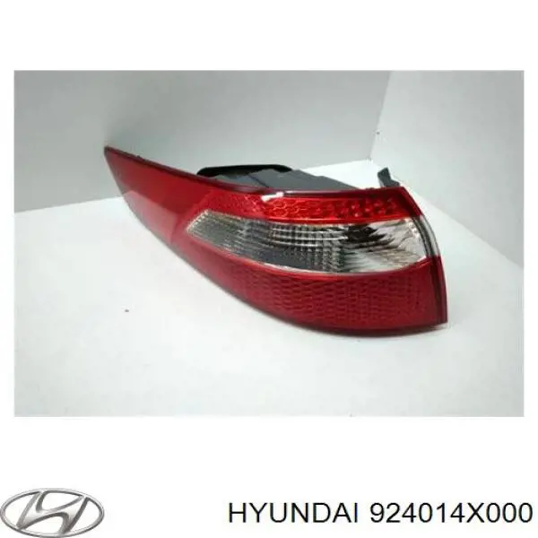 Фонарь задний левый внешний Hyundai/Kia 924014X000
