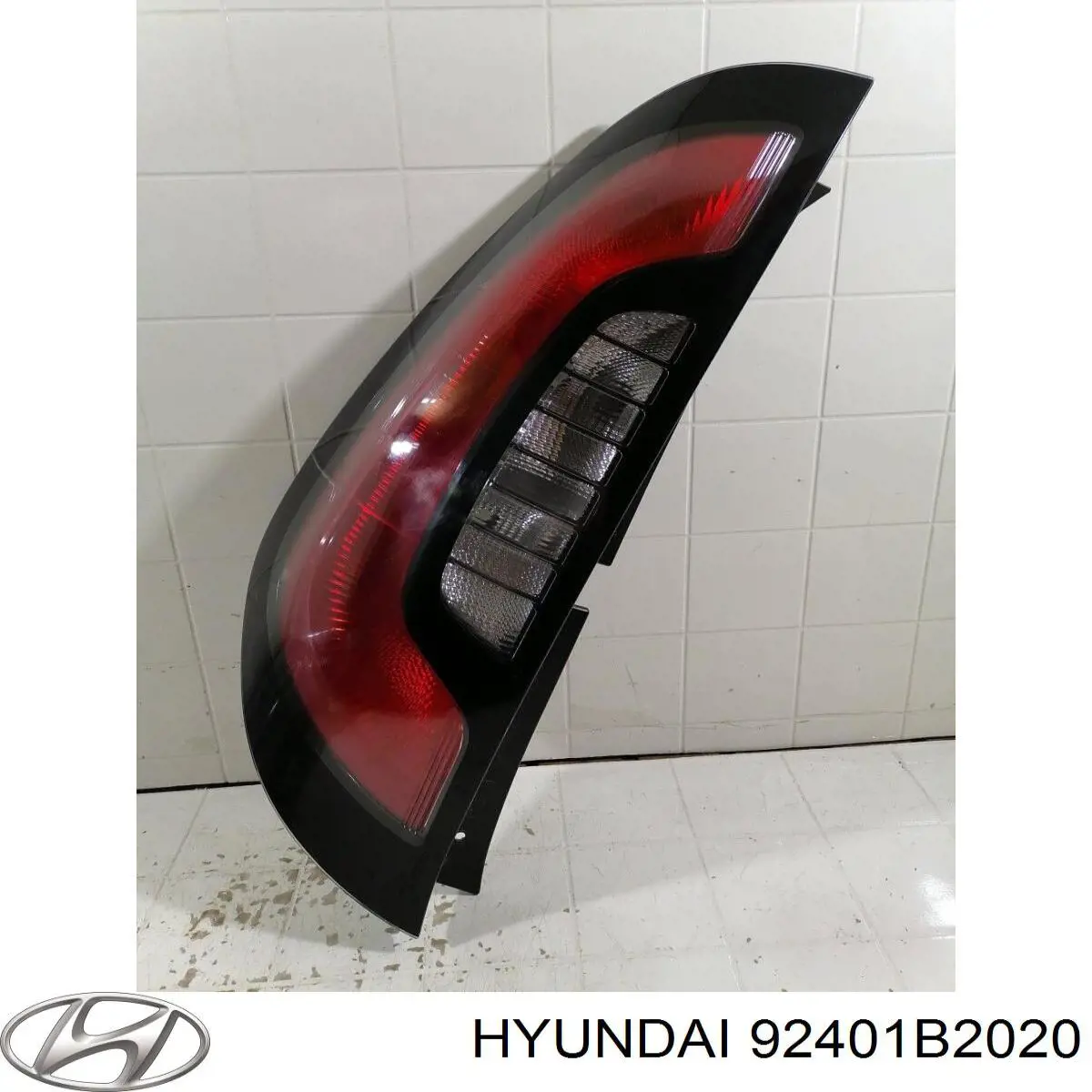 Задняя левая фара Hyundai/Kia 92401B2020 цена, от 139.36 USD