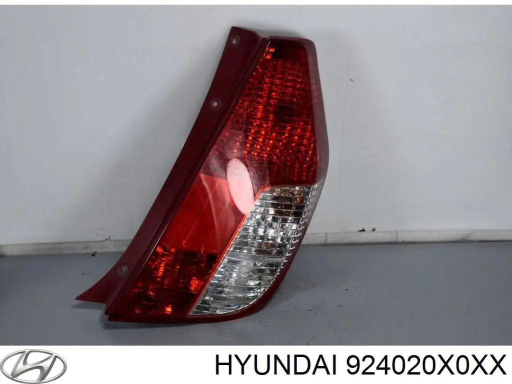 Фонарь задний правый Hyundai/Kia 924020X0XX цена, от 57.46 USD