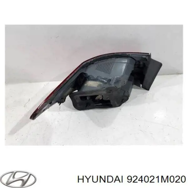 924021M020 Hyundai/Kia lanterna traseira direita externa