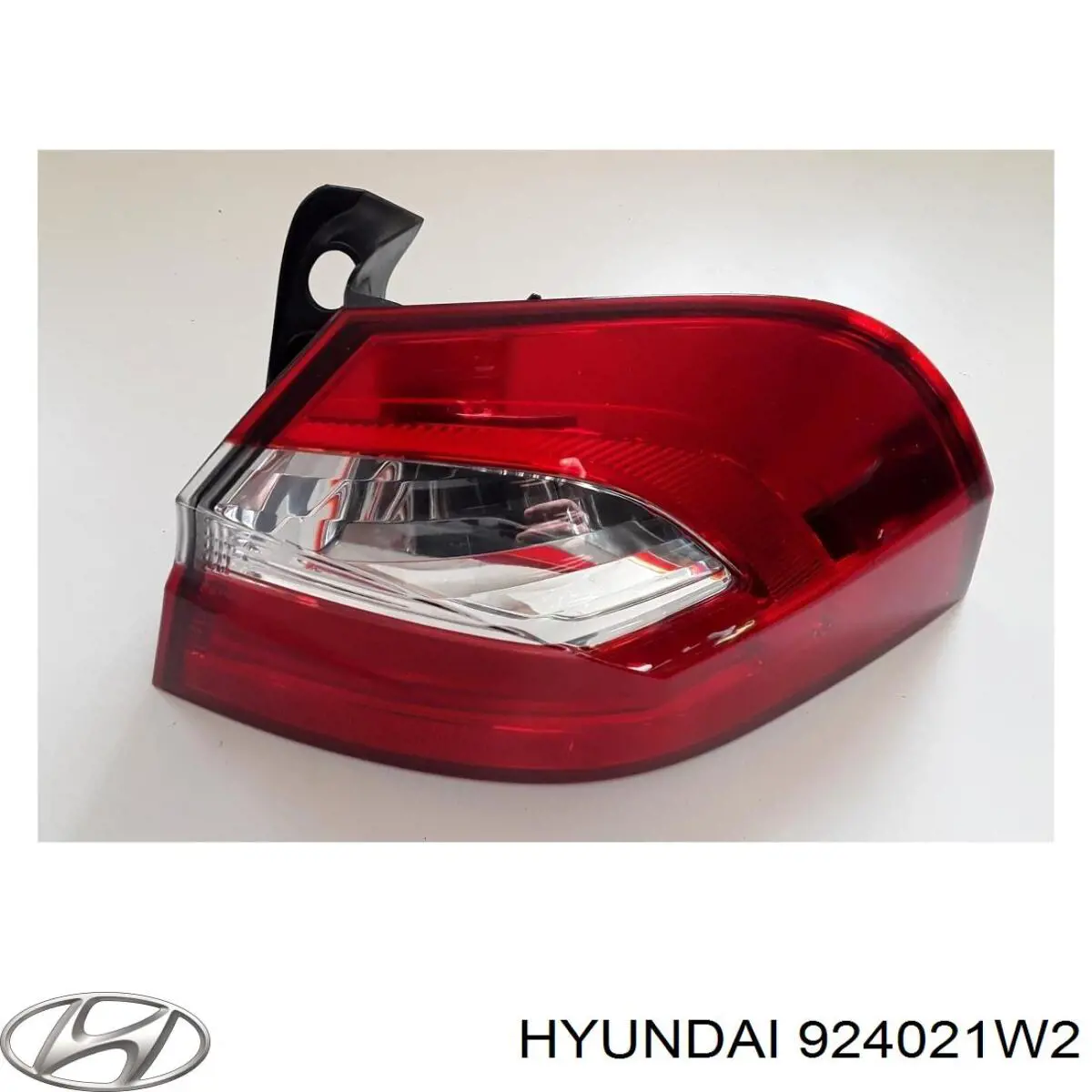 Купить 924021W2 Hyundai/Kia Фонарь задний правый, внешний