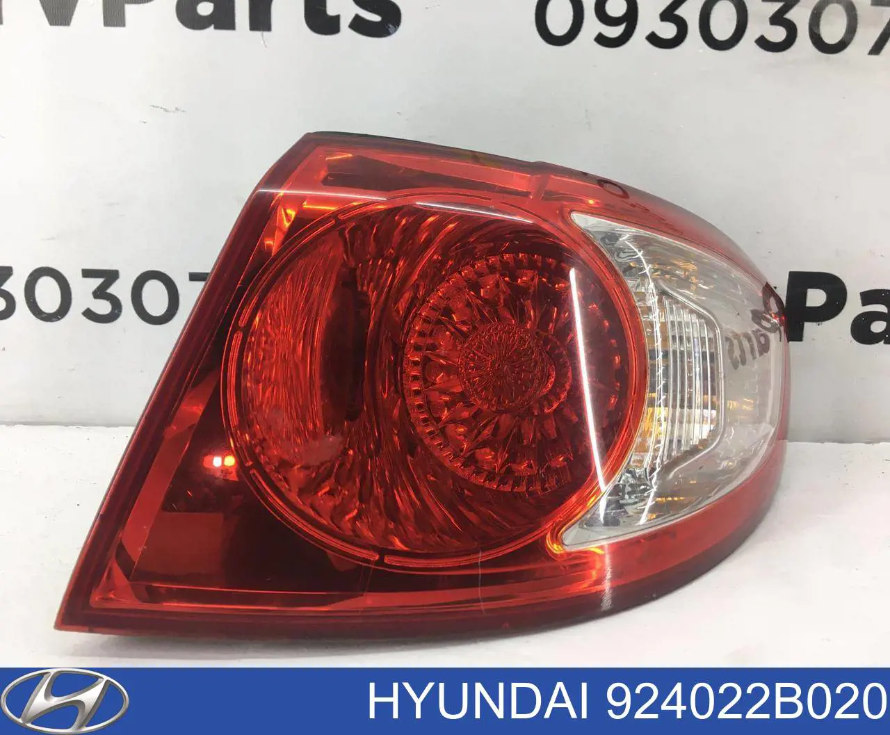 924022B020 Hyundai/Kia фонарь задний правый внешний