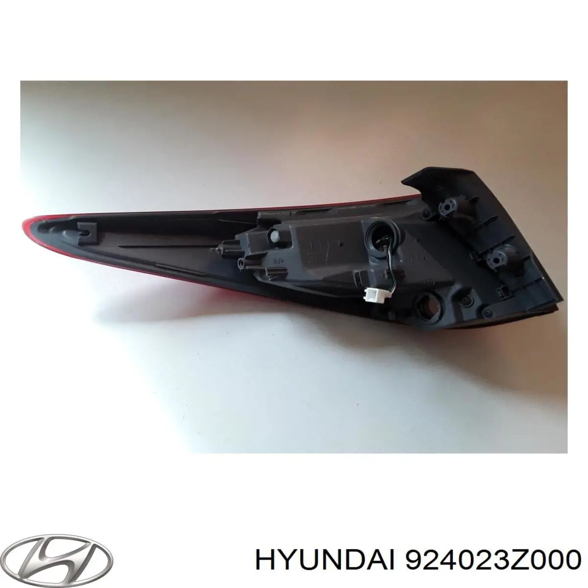 Фара задняя правая внешняя Hyundai/Kia 924023Z000 цена, от 55.93 USD