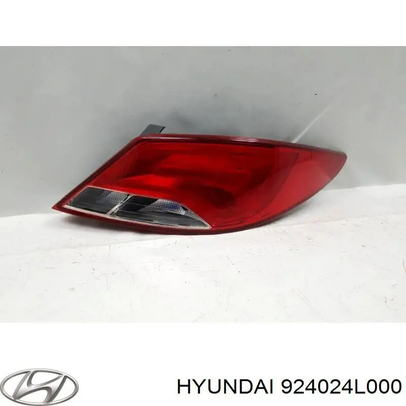 Фонарь задний правый 924024L000 Hyundai/Kia