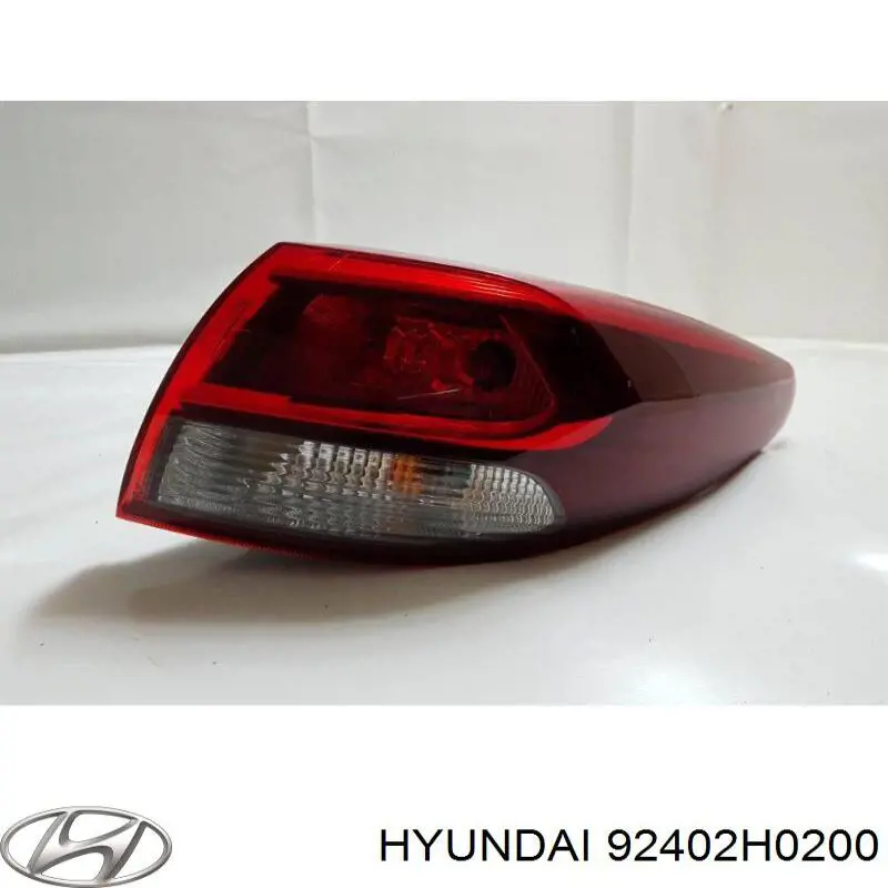 Фонарь задний правый внешний Hyundai/Kia 92402H0200