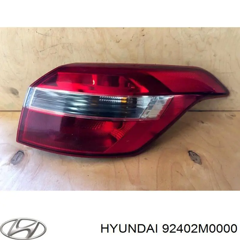 92402M0000 Hyundai/Kia фонарь задний правый внешний