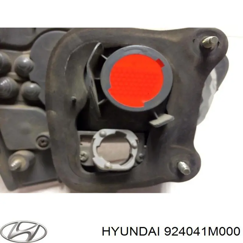924041M000 Hyundai/Kia Фара задняя правая внутренняя