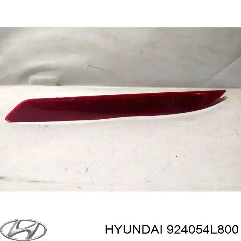 92405-4L800 Hyundai/Kia retrorrefletor (refletor do pára-choque traseiro esquerdo)