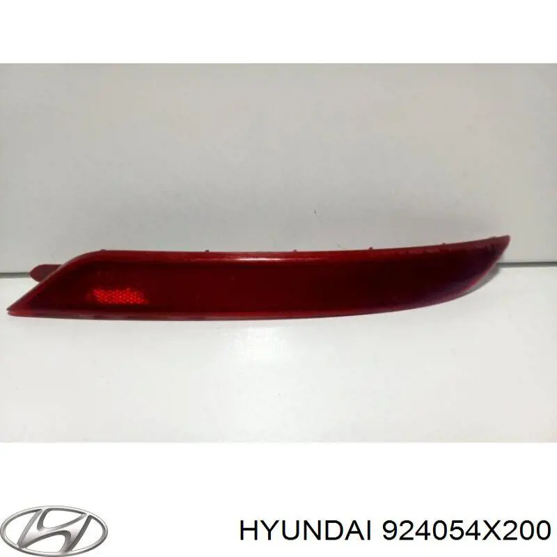 924054X200 Hyundai/Kia Левый катафот бампера