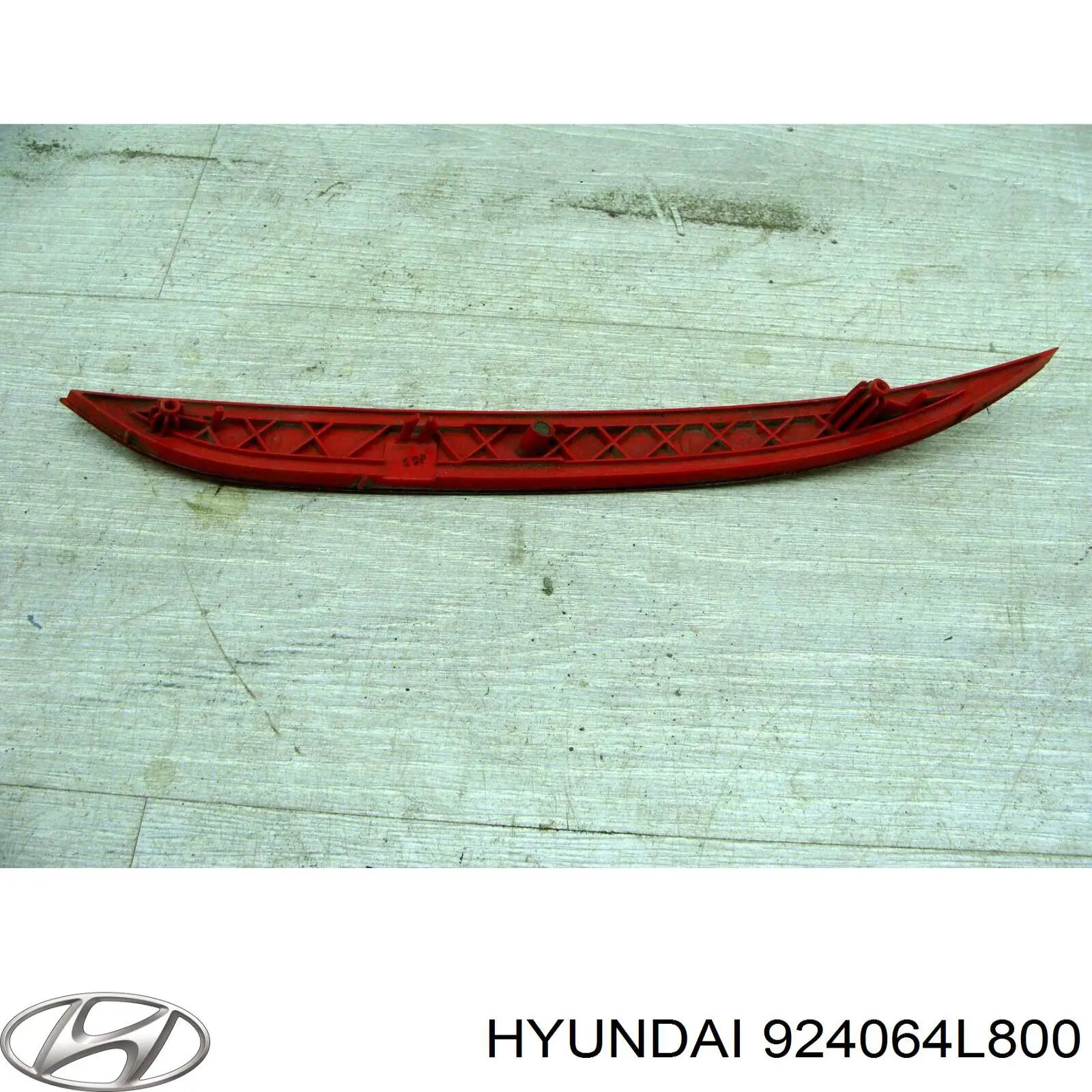 924064L800 Hyundai/Kia retrorrefletor (refletor do pára-choque traseiro direito)