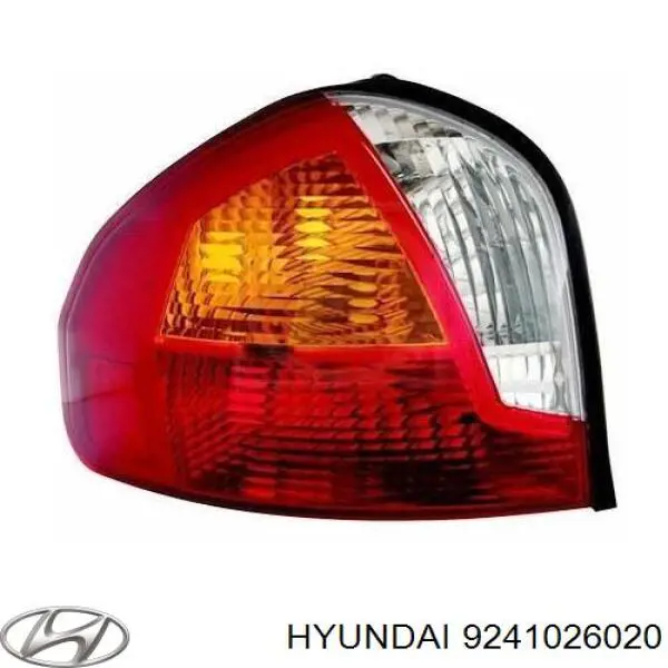 Стекло фонаря заднего левого на Hyundai Santa Fe I 