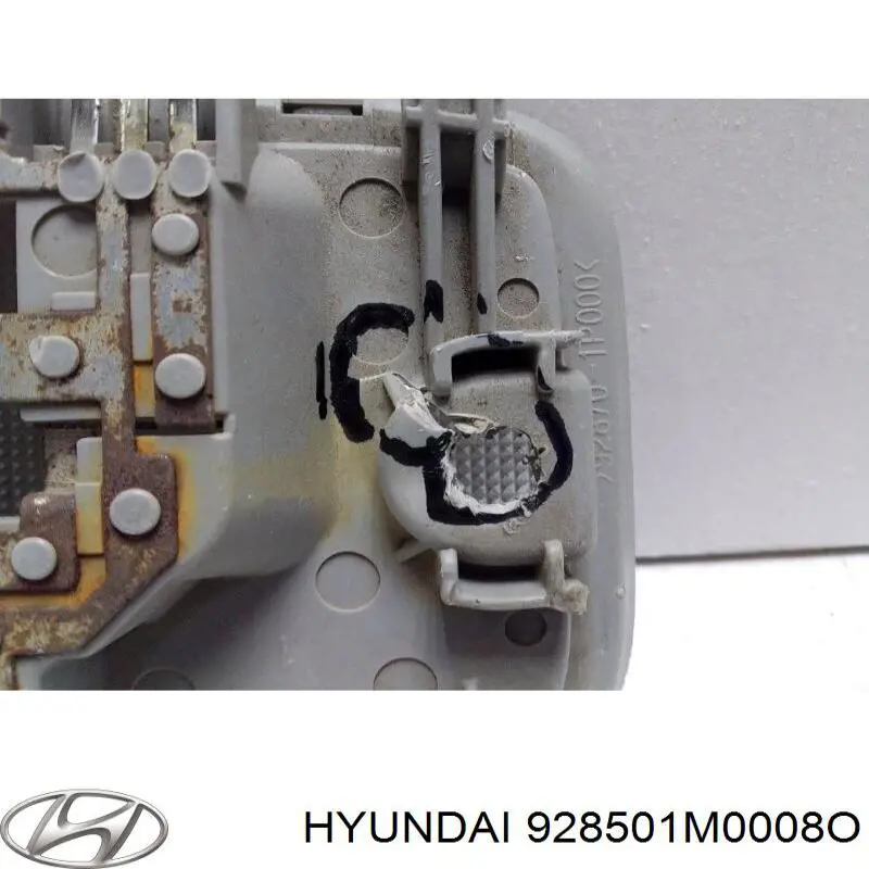 Плафон освещения салона (кабины) задний 928501M0008O Hyundai/Kia