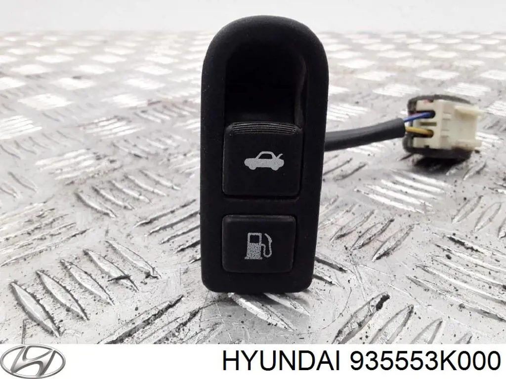 Кнопка открытия лючка бензобака Hyundai/Kia 935553K000 цена, от 7.06 USD