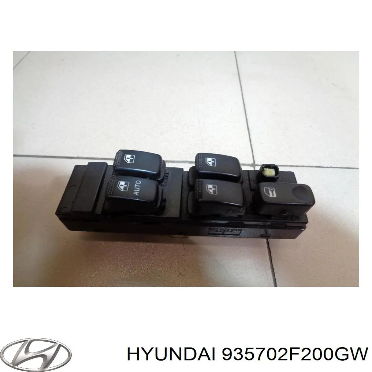  Hyundai/Kia 935702F200GW цена, от 249.89 USD