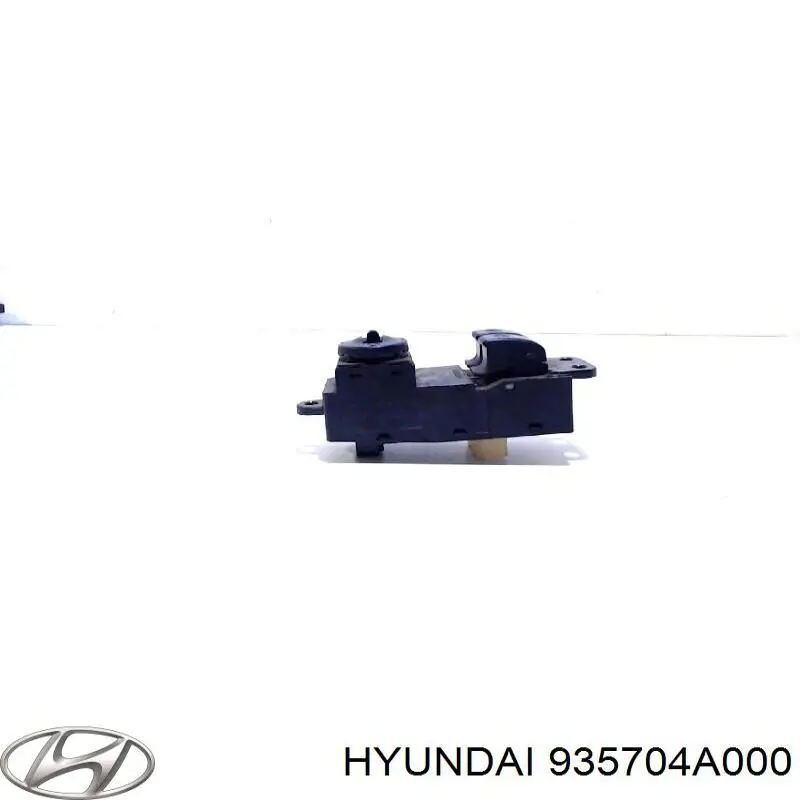 Кнопочный блок управления стеклоподъемником передний левый Hyundai/Kia 935704A000 цена, от 17.10 USD