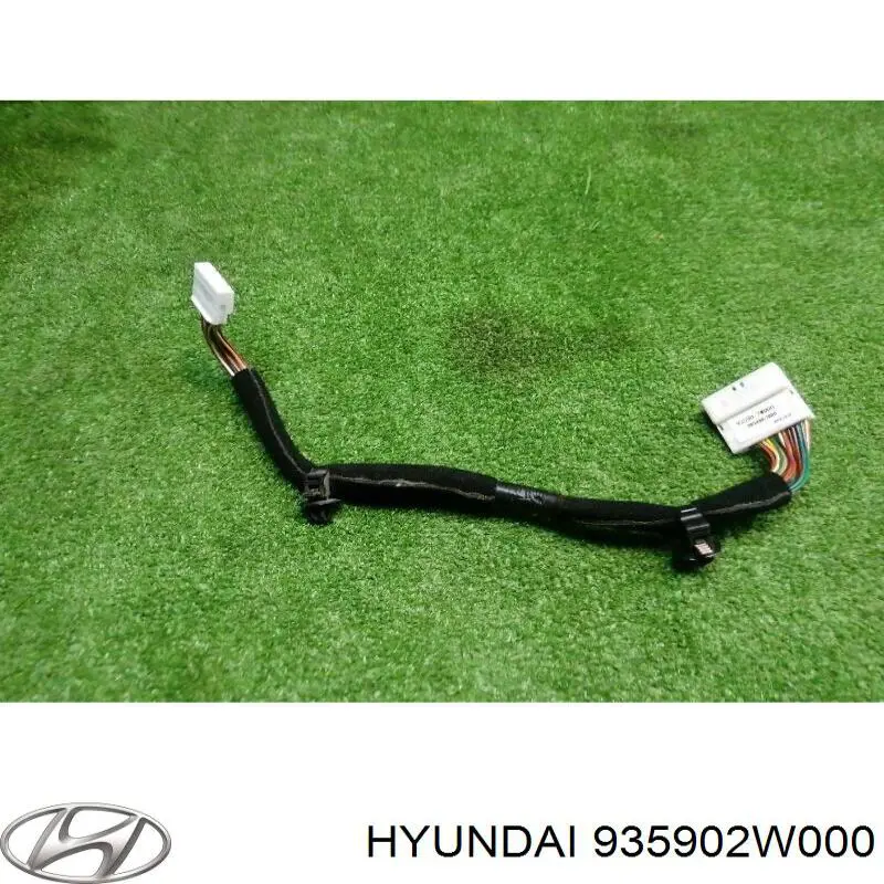 935902W000 Hyundai/Kia 