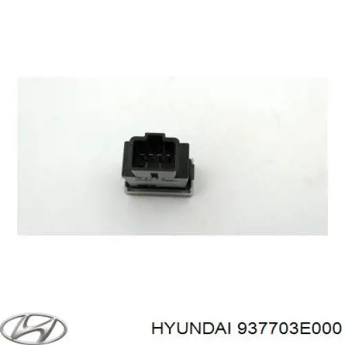 Кнопка включения противотуманных фар Hyundai/Kia 937703E000