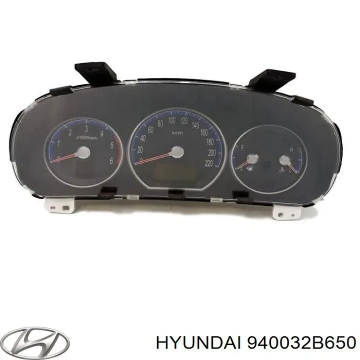 Приборная доска (щиток приборов) на Hyundai Santa Fe II 