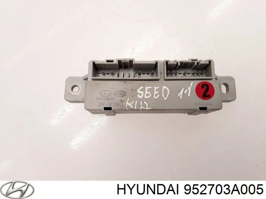 952703A005 Hyundai/Kia 