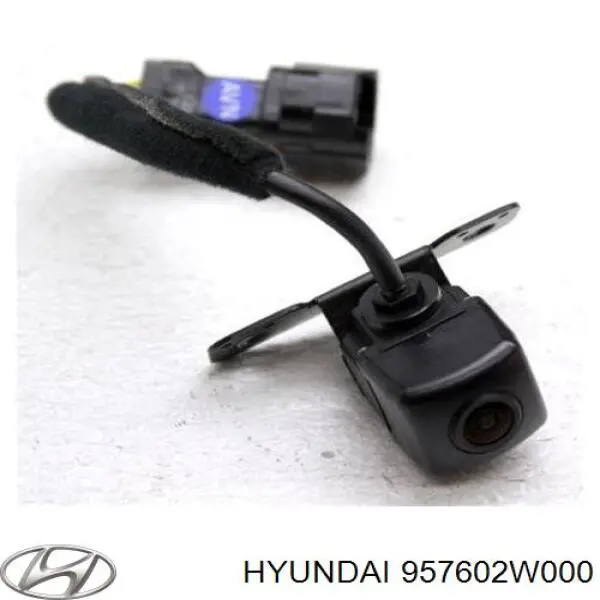 Камера системы обеспечения видимости на Hyundai Santa Fe III 