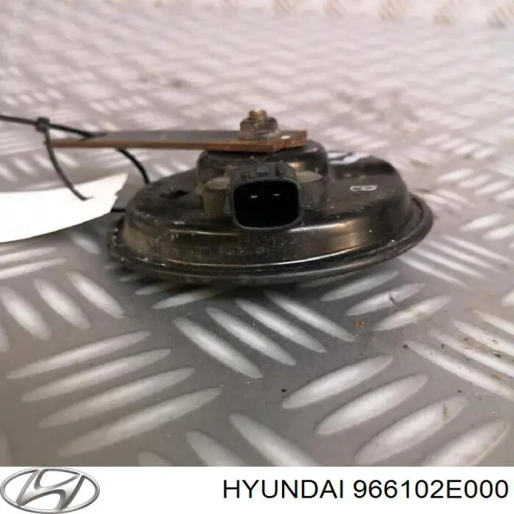Купить 966102E000 Hyundai/Kia Сигнал звуковой (клаксон)