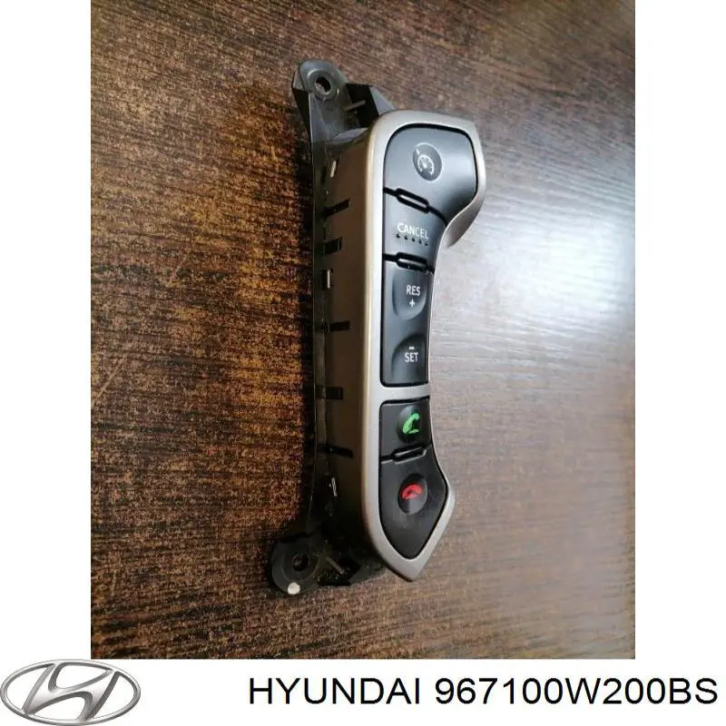 967100W200BS Hyundai/Kia 