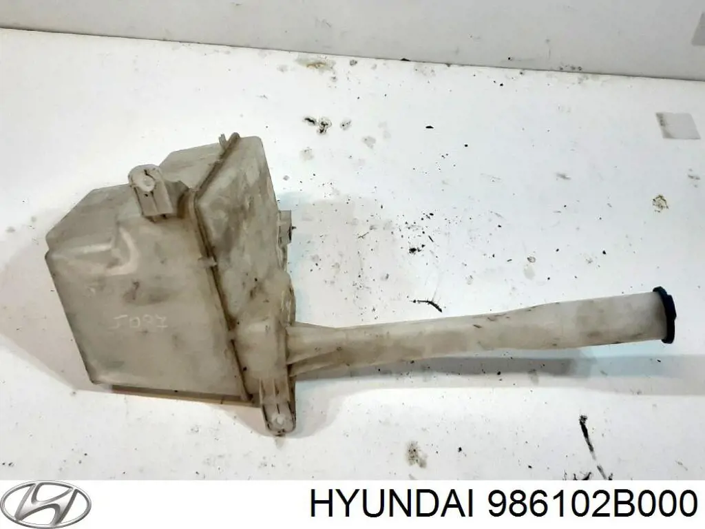 986102B000 Hyundai/Kia Бачок омывателя стекла