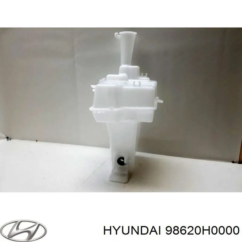Бачок омывателя фар 98620H0000 Hyundai/Kia