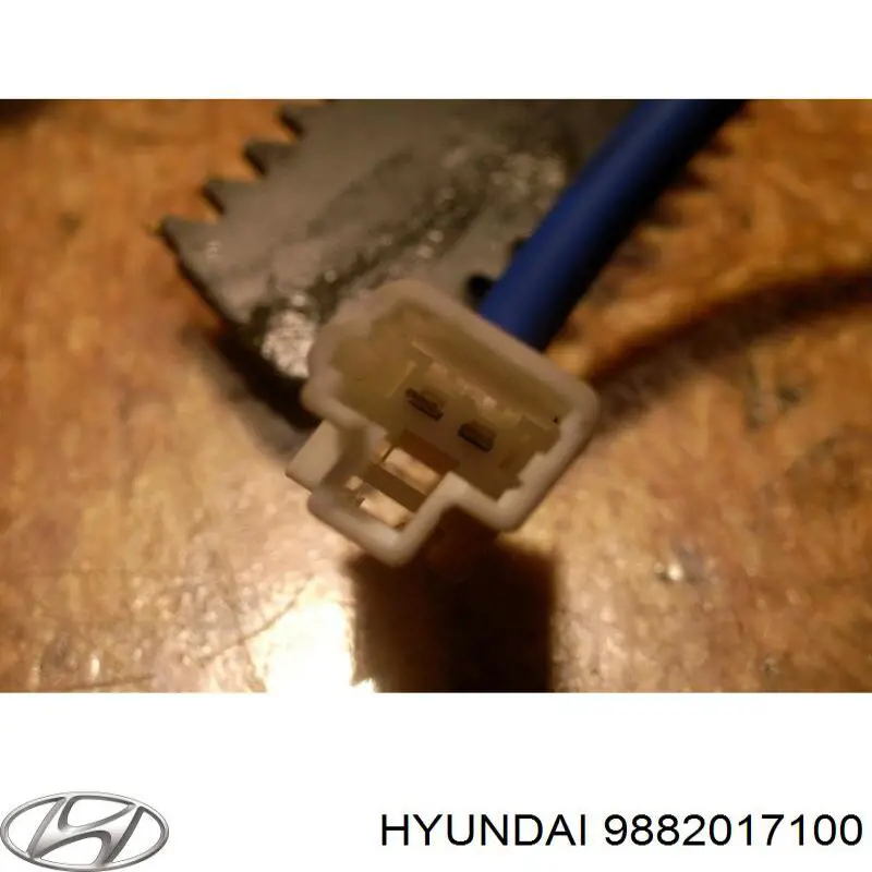 Купить 9882017100 Hyundai/Kia Мотор стеклоподъемника двери передней правой
