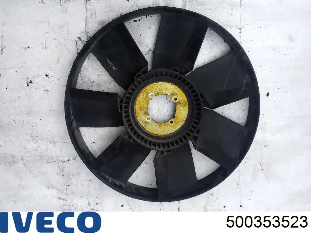 500353523 Iveco ventilador (roda de aletas do radiador de esfriamento)