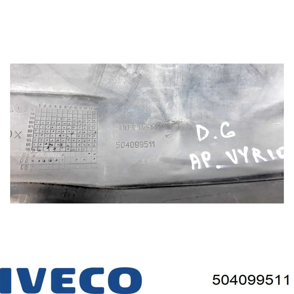 Купить 504099511 Iveco Бампер задний, правая часть