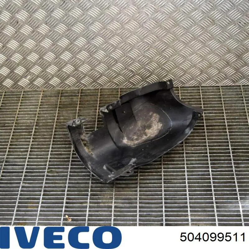 504099511 Iveco Угол бампера заднего правый
