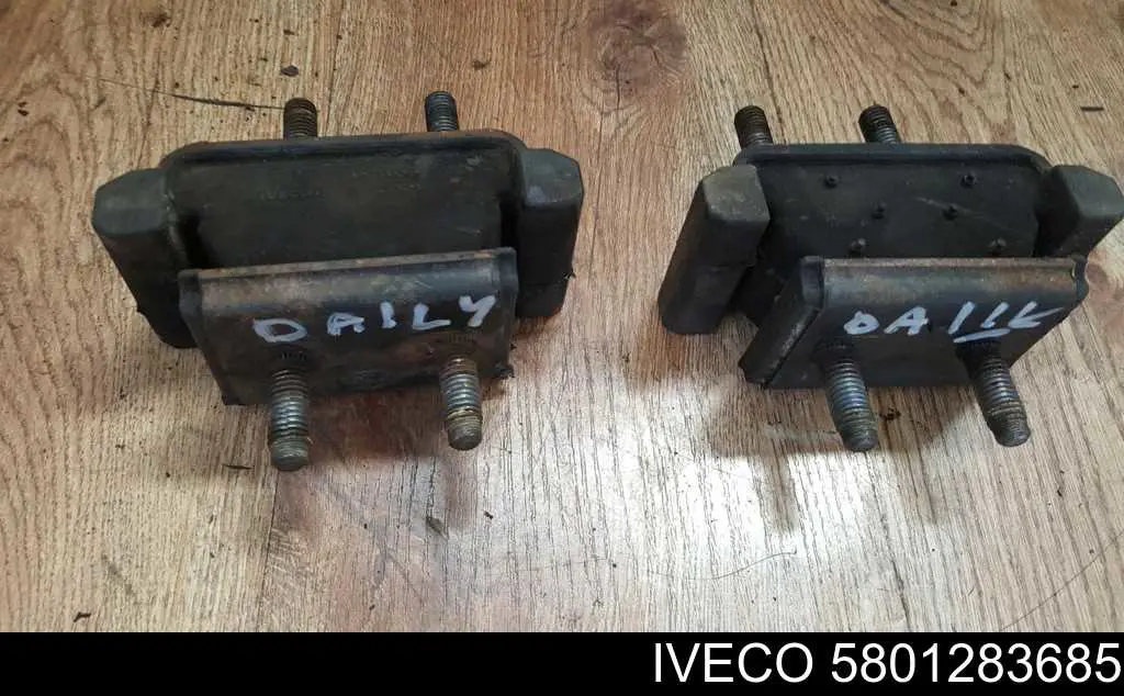 Купить 5801283685 Iveco Подвеска двигателя (силового агрегата)