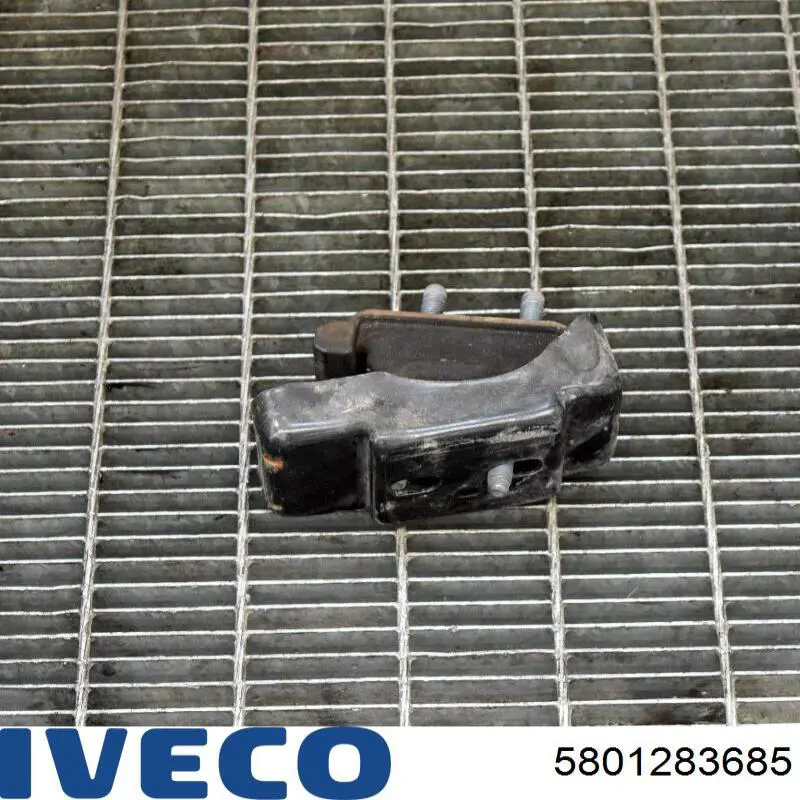 5801283685 Iveco Опора двигателя, левая/правая