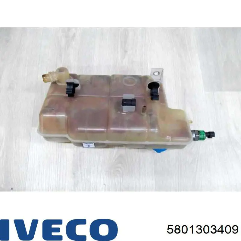 Бачок системы охлаждения двигателя расширительный Iveco 5801303409 цена, от 89.38 USD
